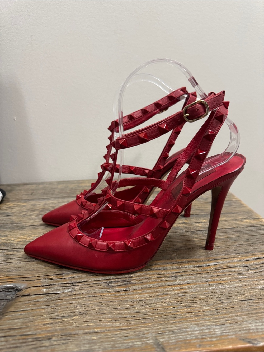 Valentino Garavani Red rockstud T-Strap Heels size 38.5 (as is @ toes & heels)